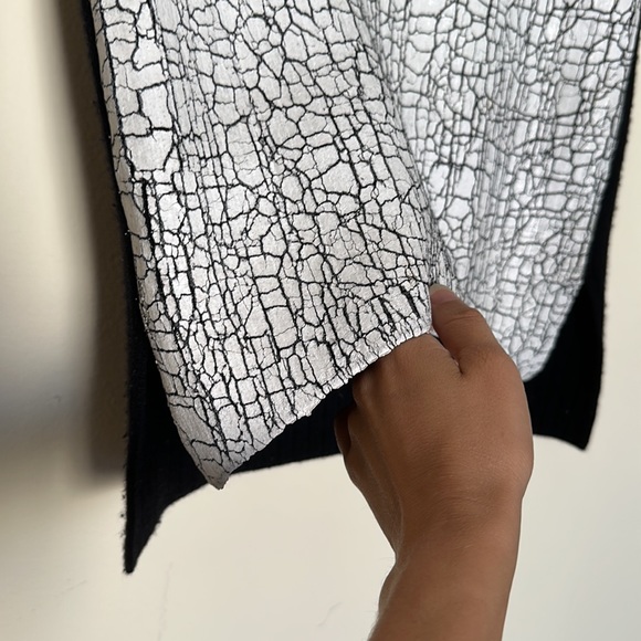 Balenciaga paint crackle wool top - Picture 3 of 9